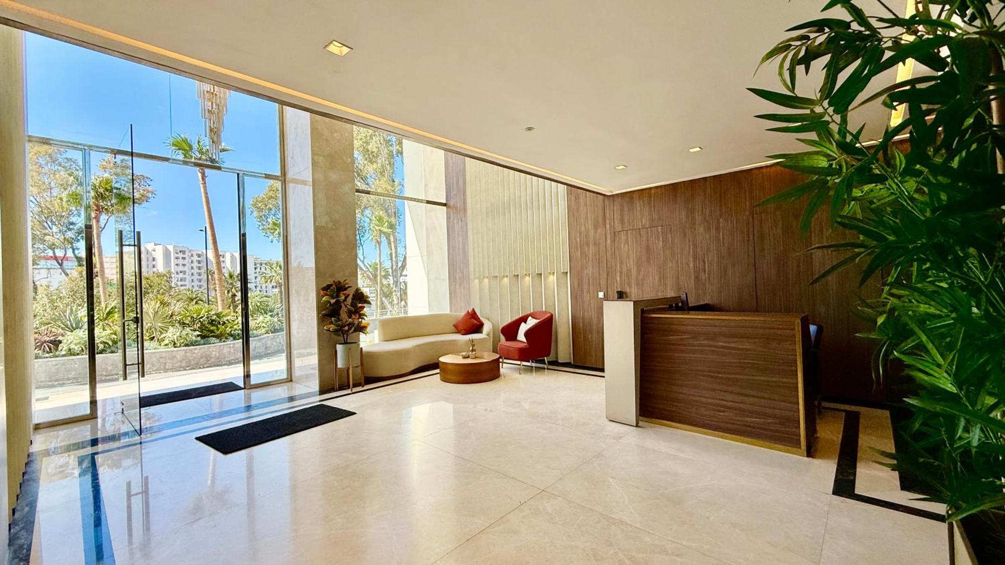 Apartment Confort Vue I Piscine Et Parking I Exclusivement Aux Familles *