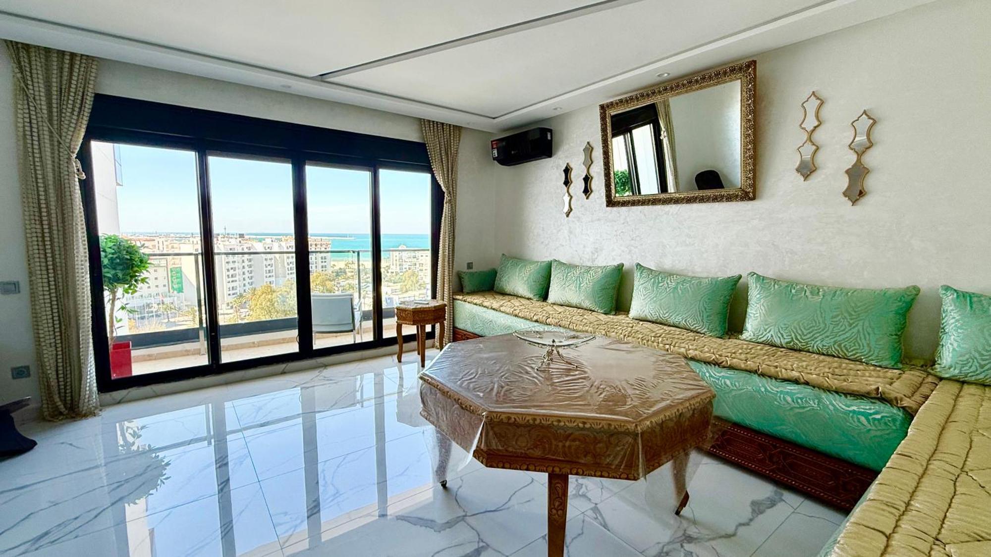Confort Vue I Piscine Et Parking I Exclusivement Aux Familles Tangier